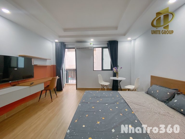 Cho thuê căn hộ ban công, Q1 || ngay Nguyễn Thái Bình || gần chợ Bến Thành, cầu Calmette, Công viên 23 tháng 9