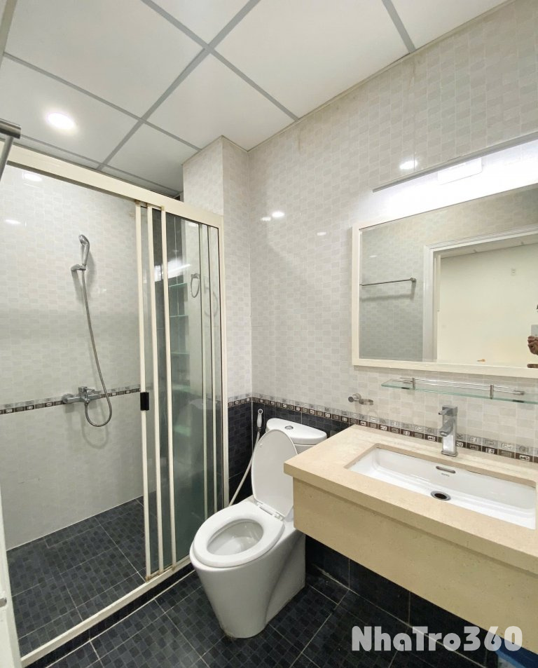 CĂN HỘ 1 PN CỬA SỔ FULL NỘI THẤT QUẬN 1