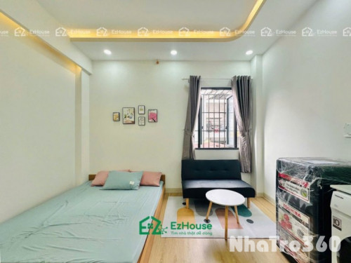 Ngay ngã tư 4 xã, Full nội thất, siêu thơ