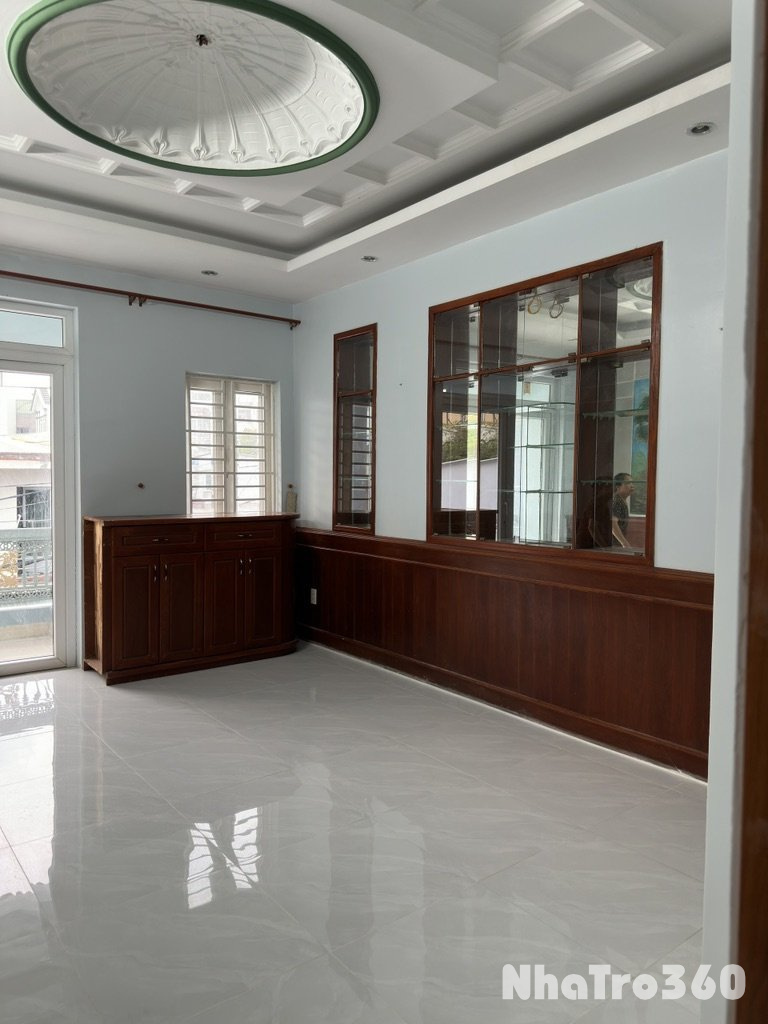 Phòng cho thuê sạch sẽ, đầy đủ tiện nghi