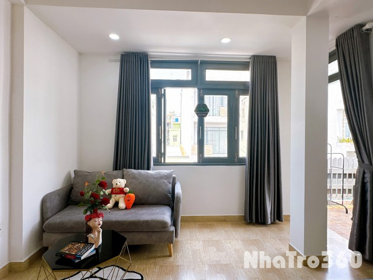 Cho thuê căn hộ Studio Ban công Q10 gần toà nhà Viettel