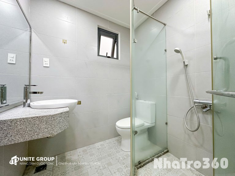 Căn hộ cho thuê ngay trung tâm quận 1, có cửa sổ đón nắng, rộng rãi thoáng mát