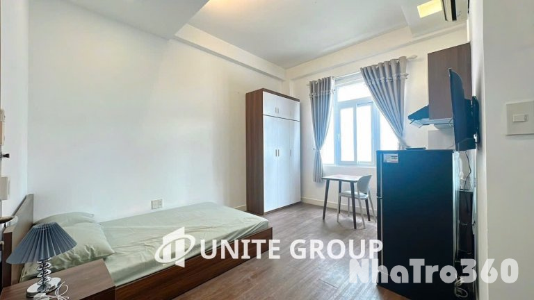 CĂN HỘ CỬA SỔ FULL NỘI THẤT QUẬN 1 GẦN CÔNG VIÊN LÊ VĂN TÁM