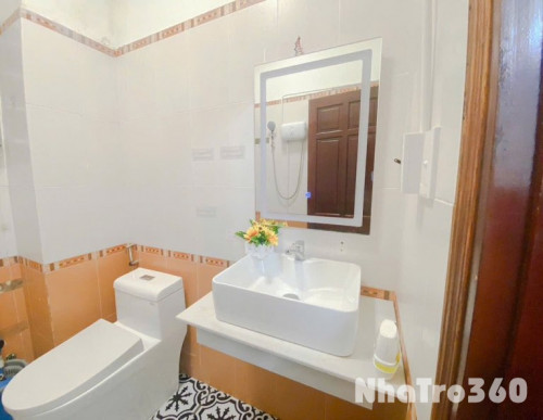 Cho thuê studio 2pn tách bếp tại quận 4