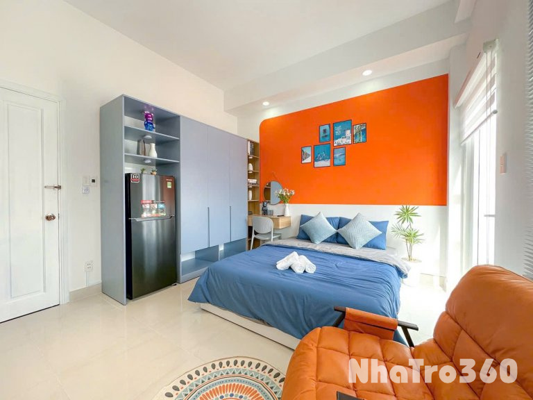 CĂN HỘ DỊCH VỤ STUDIO QUẬN 8 CÓ BAN CÔNG GẦN CẦU NGUYỄN VĂN CỪ