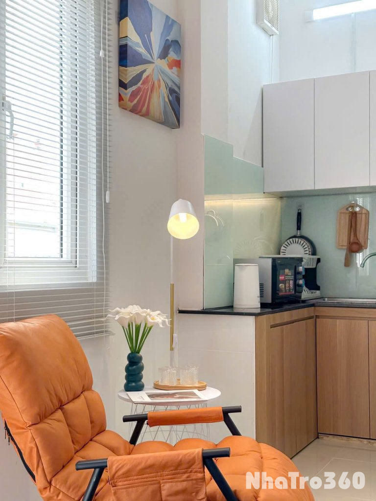 CĂN HỘ DỊCH VỤ STUDIO QUẬN 8 CÓ BAN CÔNG GẦN CẦU NGUYỄN VĂN CỪ