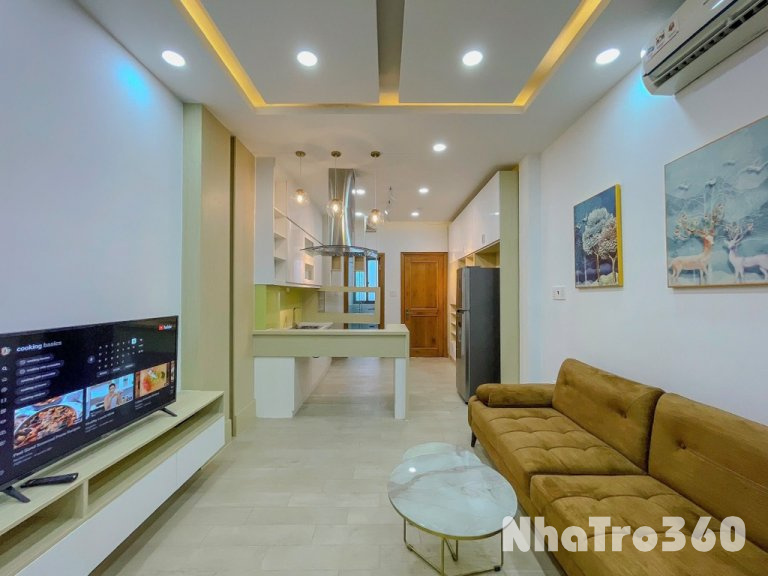 Căn hộ full nội thất ban công Trần Quang Diệu Q3