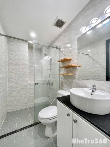 STUDIO TÁCH BẾP FULL NT CÓ CỬA SỔ GẦN SÂN BAY TSN