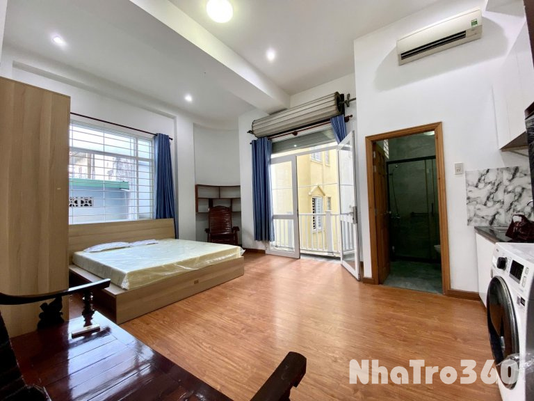 CĂN HỘ CAO CẤP 1PN BAN CÔNG THOÁNG MÁT FULL NT NGAY TRUNG TÂM Q10