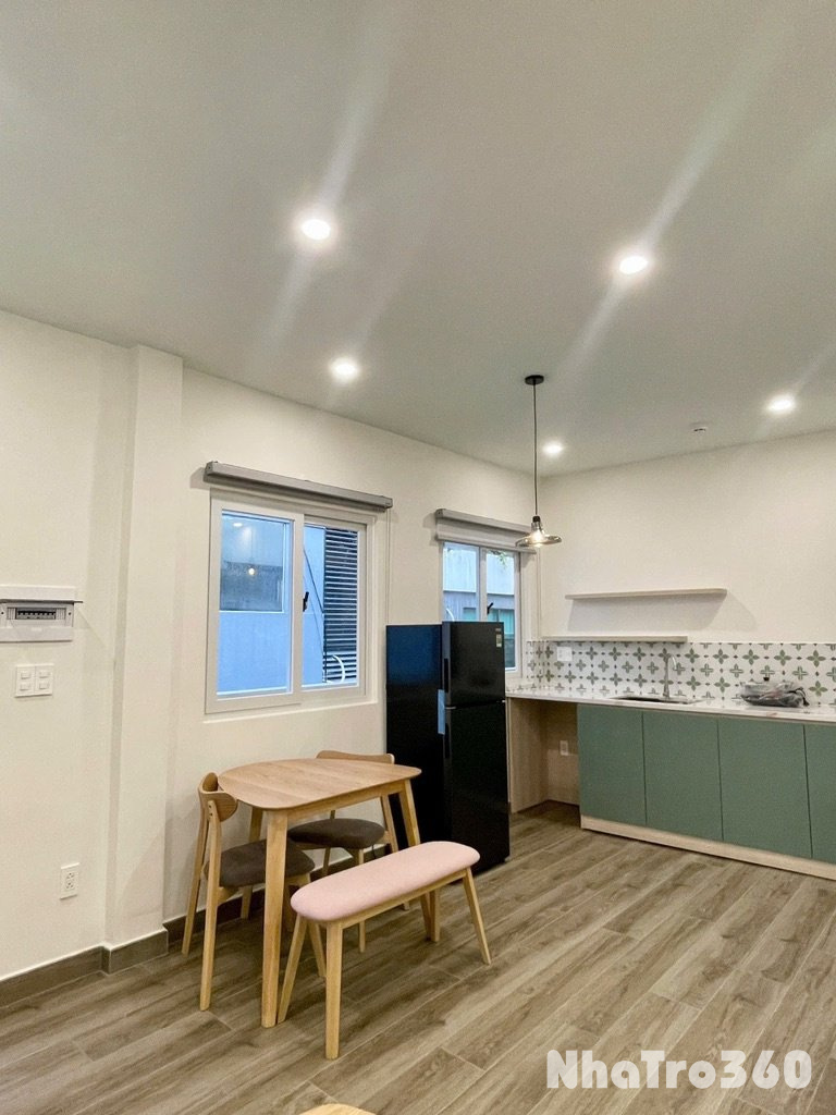 CĂN HỘ STUDIO BAN CÔNG CAO CẤP QUẬN 1