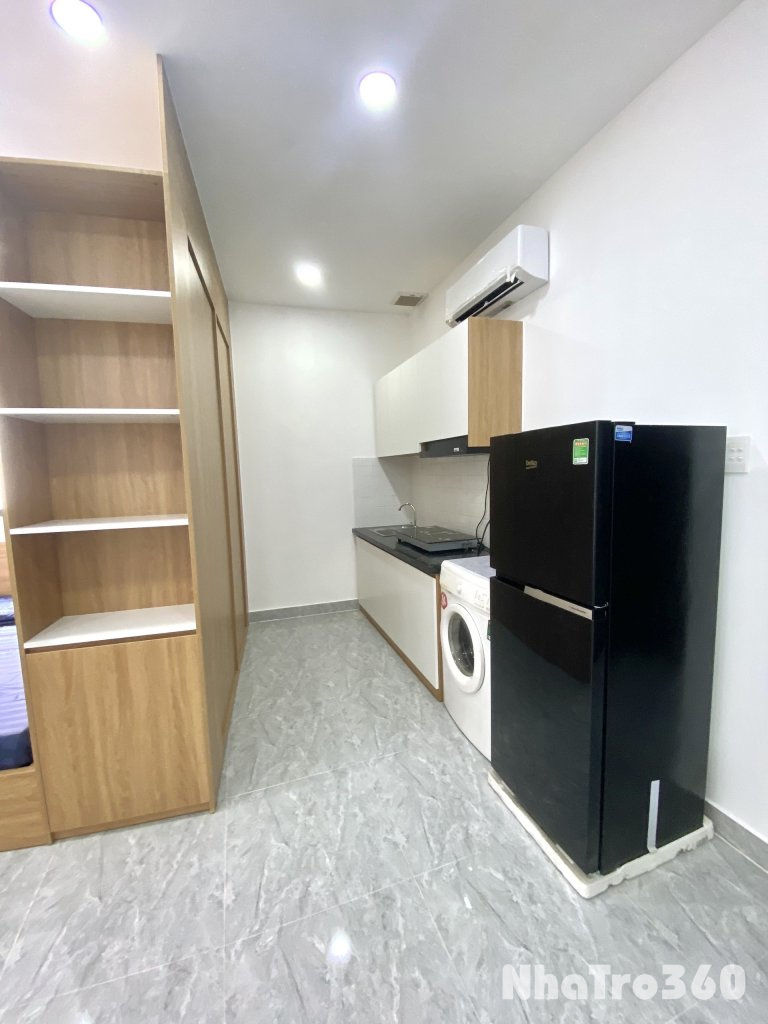 Cho thuê căn hộ Studio Cửa sổ bếp xa giường Q10 gần ĐH Kinh tế UEH