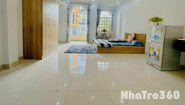 PHÒNG TRỌ BANCOL - CỬA SỔ - ĐẠI HỌC VĂN HIẾN