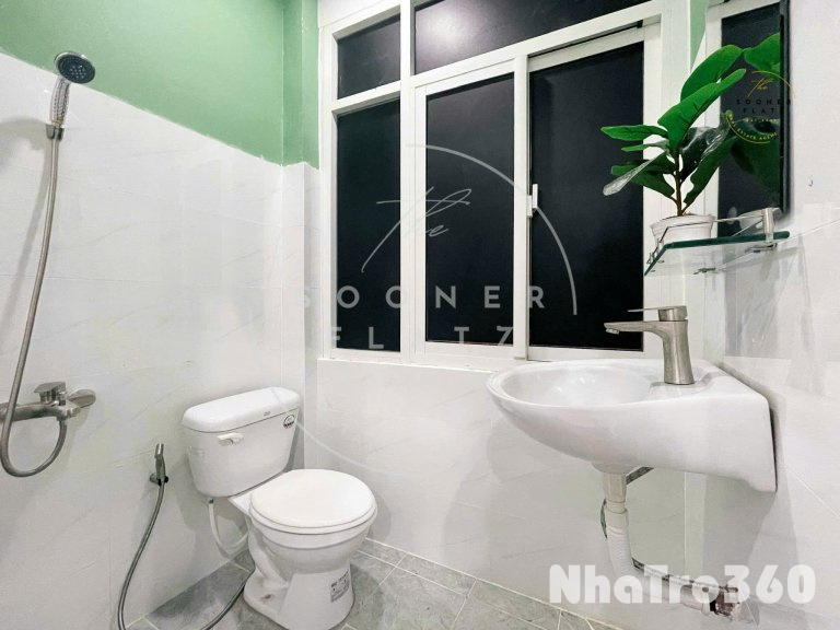 Cho thuê căn Studio cửa sổ Full nội thất gần Khu K300