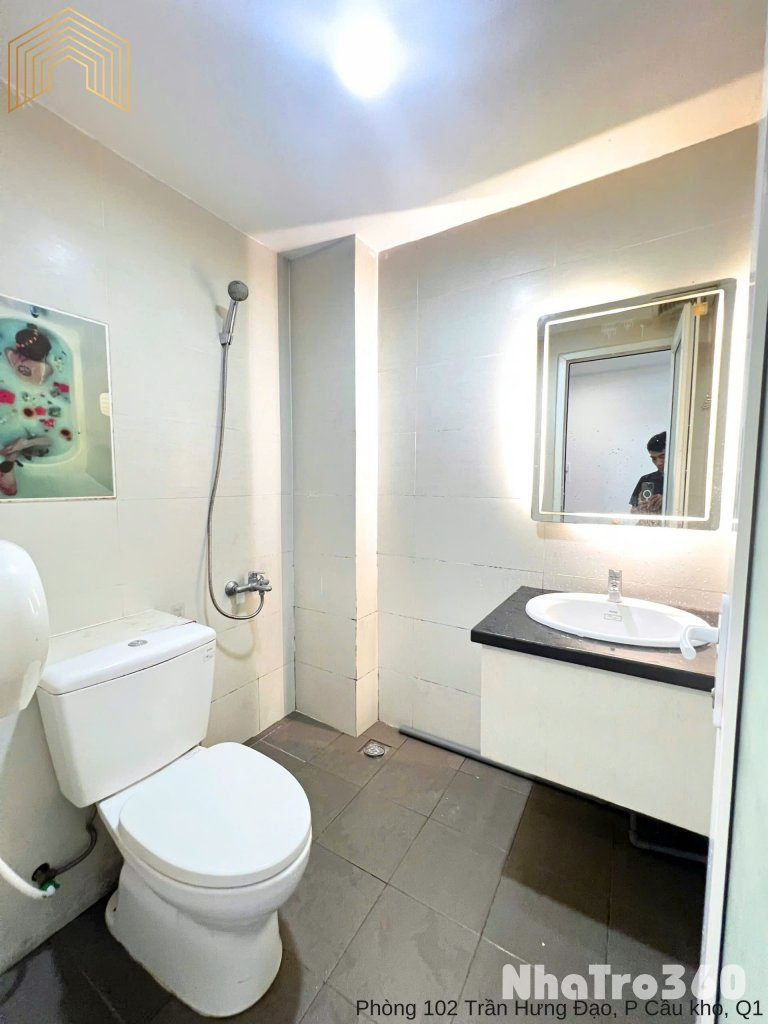 CHO THUÊ CĂN HỘ CỬA SỔ FULL NỘI THẤT QUẬN 1 GẦN CẦU NGUYỄN VĂN CỪ