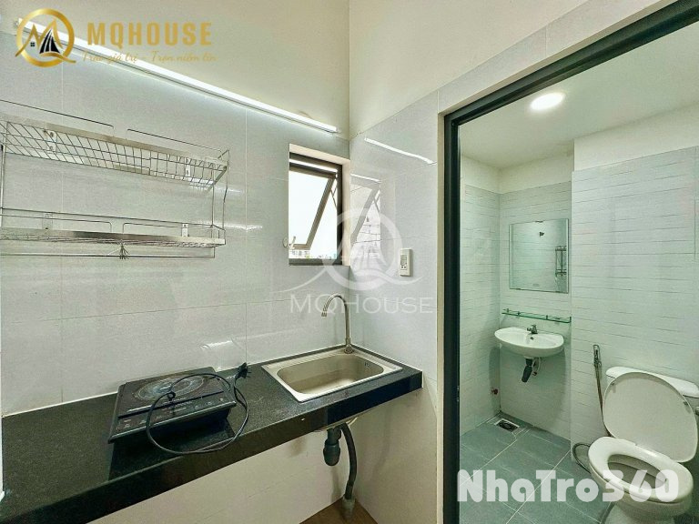 Duplex gác cao full nội thất - thang máy - hầm xe rộng - ngay khu Bàu Cát quận Tân Bình