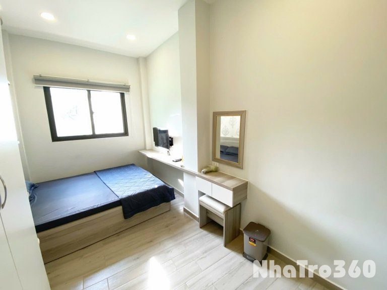 CĂN HỘ CỬA SỔ FULL NỘI THẤT QUẬN 10 NGAY CẦU VƯỢT 3 THÁNG 2