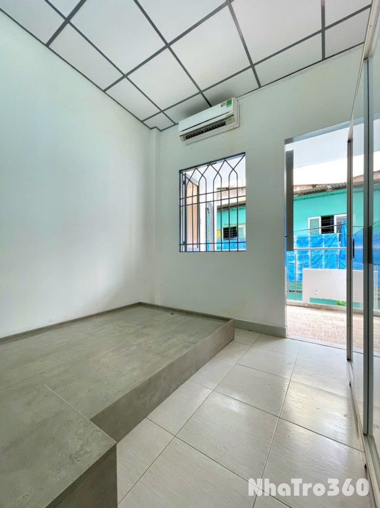 Cho thuê Nhà Nguyên Căn tại Nguyễn Tri Phương, Q10 || kết cấu 2PN ban công, 1 lầu, 1 trệt, 1 WC || giá chỉ 13tr