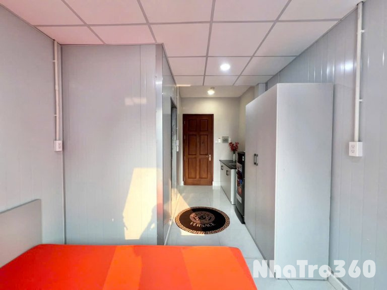 Căn hộ ban công full nội thất thoáng mát ngay P13 Tân Bình