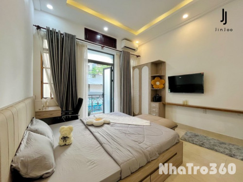 Studio ban công full nội thất - máy giặt riêng - gần vòng xoay Lăng Cha Cả quận Tân Bình