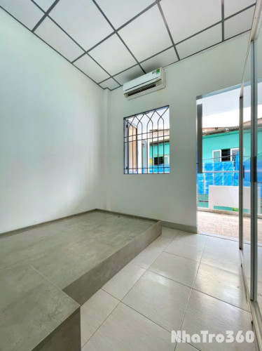 Cho thuê Nhà Nguyên Căn tại Nguyễn Tri Phương, Q10 || kết cấu 2PN ban công, 1 lầu, 1 trệt, 1 WC || giá chỉ 13tr