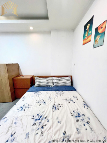 CHO THUÊ CĂN HỘ CỬA SỔ FULL NỘI THẤT QUẬN 1 GẦN CẦU NGUYỄN VĂN CỪ