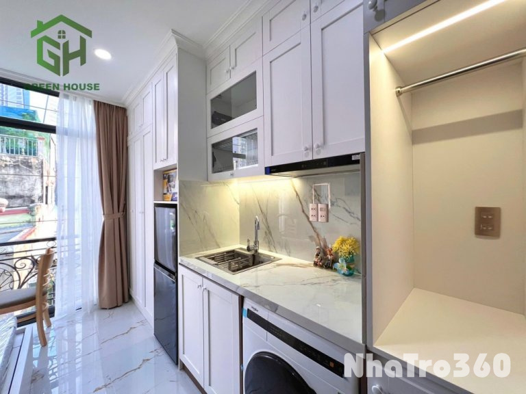 Căn Hộ Ban Công Máy Giặt Riêng Khu K300 Tân Bình