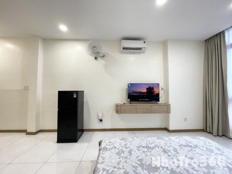 CĂN HỘ STUDIO CỬA SỔ FULL NỘI THẤT QUẬN 3 GẦN CẦU CÔNG LÝ