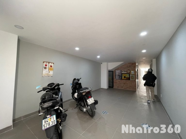 Cho thuê căn hộ ban công, Q10 || ngay Hoà Hưng || gần Vòng xoay Dân chủ, toà nhà Viettel, chợ Hoà Hưng