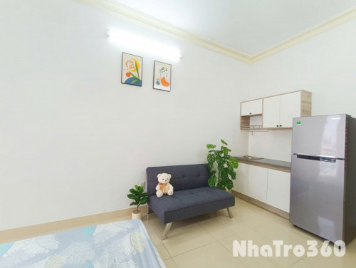 CĂN HỘ BAN CÔNG LỚN FULL NỘI THẤT QUẬN 3