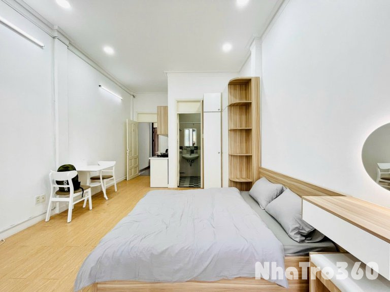 CĂN HỘ CỬA SỔ FULL NỘI THẤT QUẬN 3 GẦN CÔNG VIÊN TAO ĐÀN