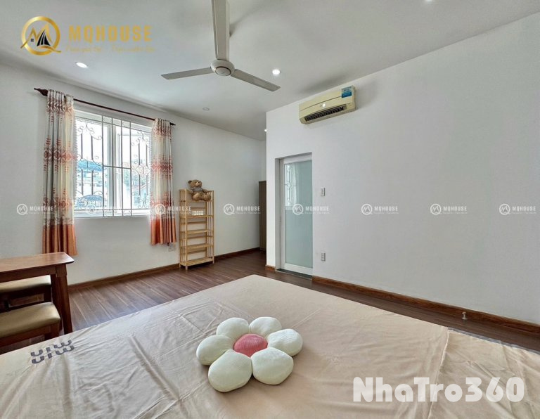 Căn Hộ 1 Phòng Ngủ Tách Bếp Ngay khu K300 Tân Bình