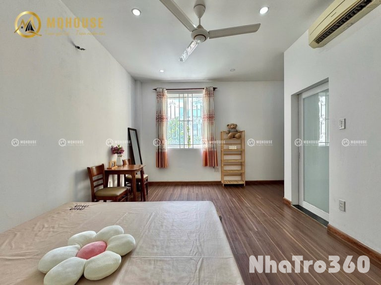 Căn Hộ 1 Phòng Ngủ Tách Bếp Ngay khu K300 Tân Bình