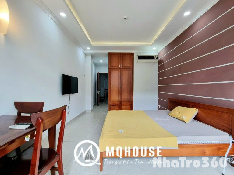 CĂN HỘ BAN CÔNG FULL NỘI THẤT QUẬN 10 GẦN NHÀ THI ĐẤU PHÚ THỌ