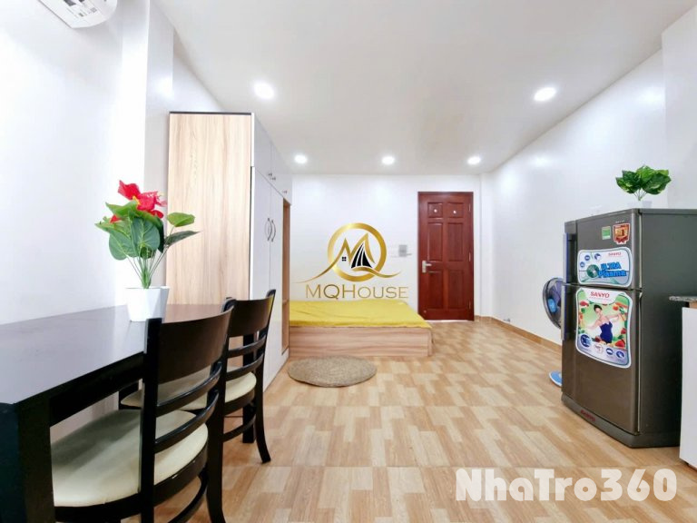 CĂN HỘ CỬA SỔ FULL NỘI THẤT QUẬN 1 GẦN CÔNG VIÊN 23 THÁNG 9