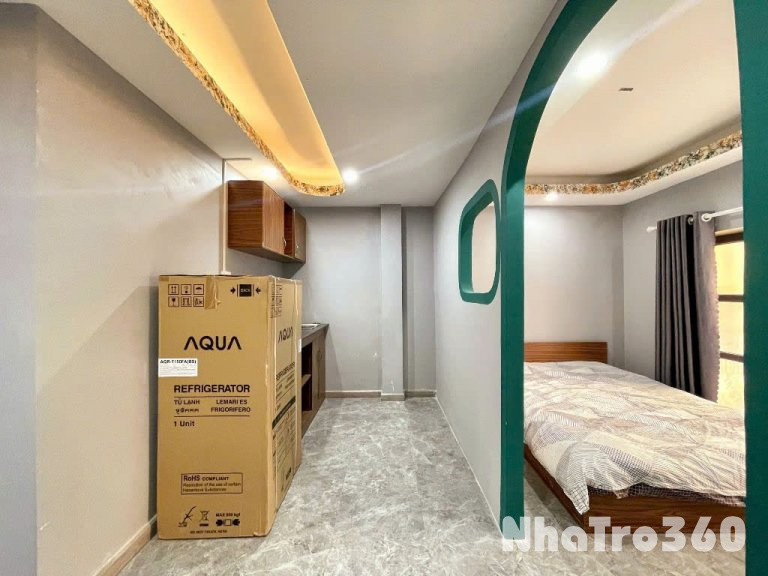 CĂN HỘ CỬA SỔ TÁCH BẾP FULL NỘI THẤT QUẬN 10 GẦN CÔNG TRƯỜNG DÂN CHỦ
