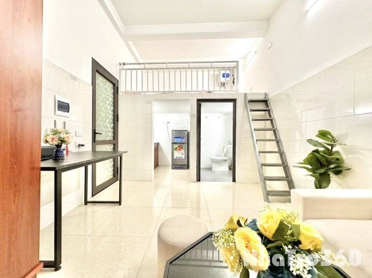 Phòng ngay chân ga giá chỉ 3tr6