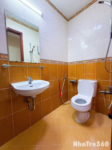 Căn studio full nội thất ban công KDC Trung Sơn