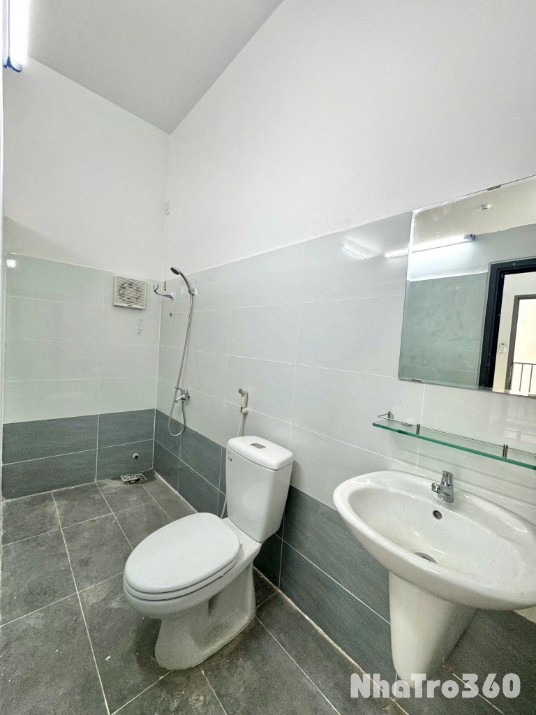 CĂN HỘ CỬA SỔ FULL NỘI THẤT QUẬN 8 GẦN CẦU NGUYỄN VĂN CỪ