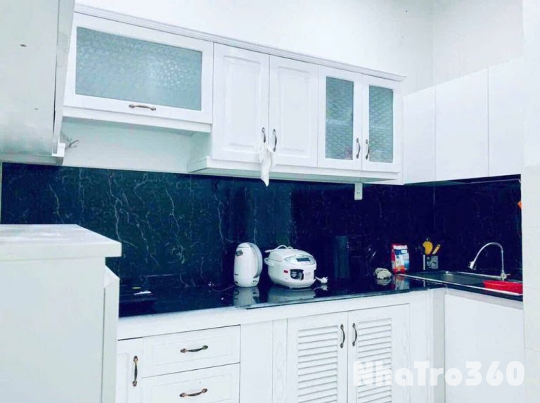 Cho thuê nhà gần chợ Tân Hương 14,5tr/ tháng