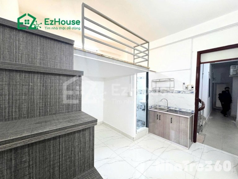 Phòng gác, cửa sổ, tự do