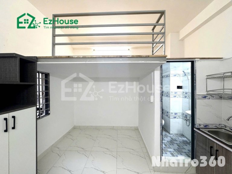 Phòng gác, cửa sổ, tự do