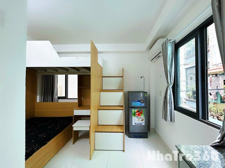 Cho thuê căn hộ duplex (có gác), Q10 || ngay Cách Mạng Tháng 8 || gần Vòng xoay Dân Chủ, Tò nhà Viettel || giá chỉ 5tr