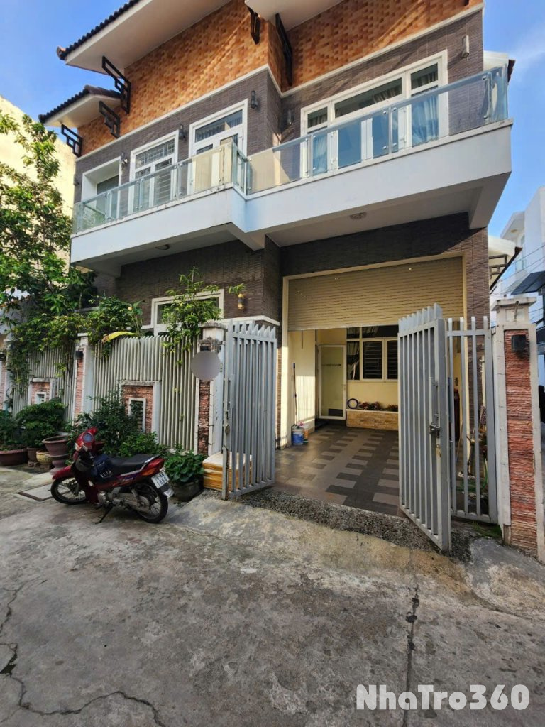 CHO THUÊ NHÀ 2 MẶT TIỀN NGAY TTTP (ĐƯỜNG OTO THÔNG THOÁNG)