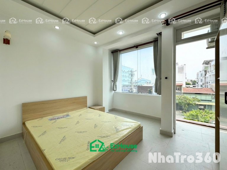 Phòng full nội thất, máy giặt riêng, ban công