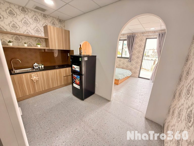 CĂN HỘ BAN CÔNG TÁCH BẾP FULL NỘI THẤT QUẬN 3 GẦN CẦU CÔNG LÝ