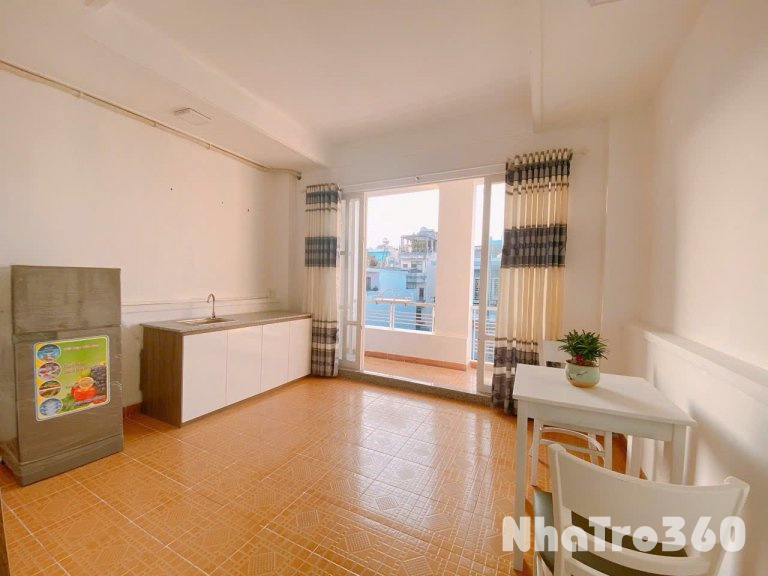 Căn Hộ 1 Phòng Ngủ, Ban Công Ngay Cầu Chữ Y, Nguyễn Văn Cừ Quận 8