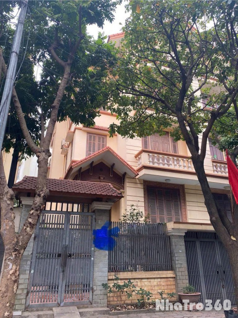 Cho thuê nguyên căn biệt thự Trung Văn Olympia, 140m2, 4 tầng, làm văn phòng, kinh doanh