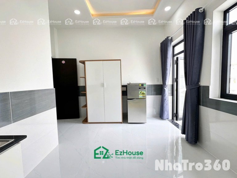 Full nội thất, ban công, cửa sổ lớn, giá đang giảm