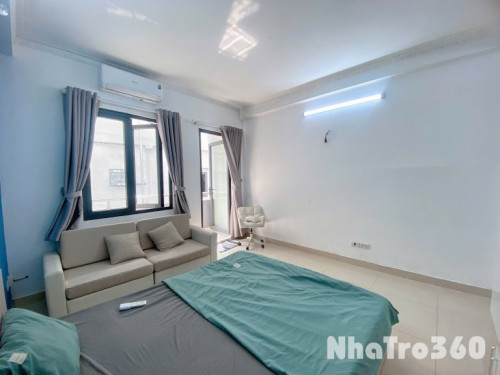 Cho thuê căn hộ Studio Ban công, Vách ngăn Q1 gần chợ Bến Thành, Bitexco