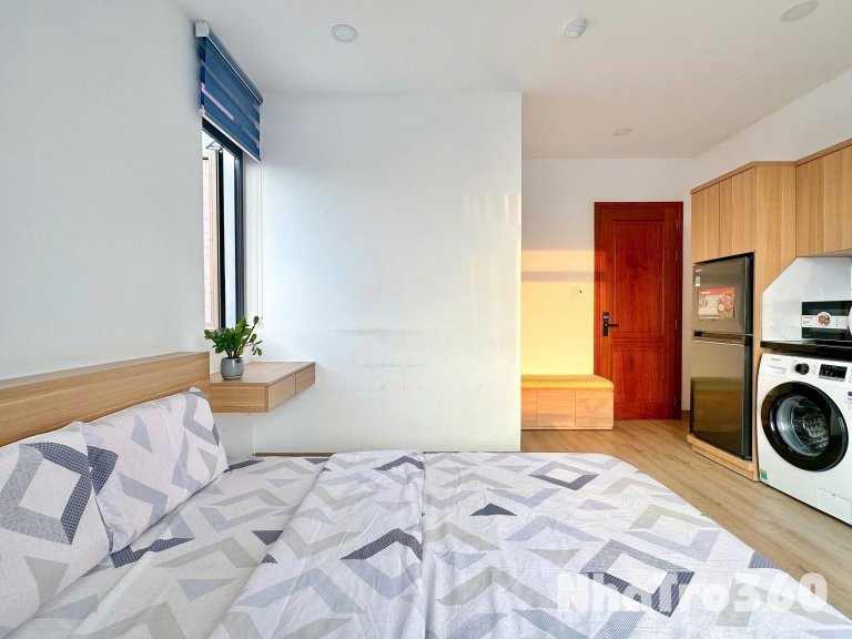 SIÊU PHẨM STUDIO BAN CÔNG ĐẸP MỚI TẠI Q8